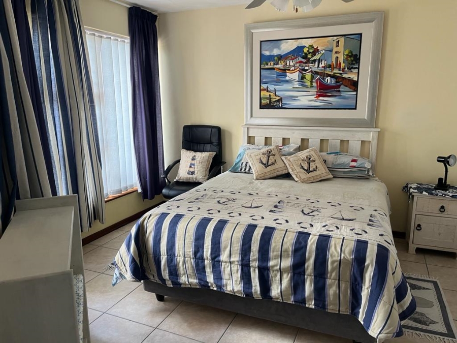 3 Bedroom Property for Sale in Hartenbos Central Western Cape